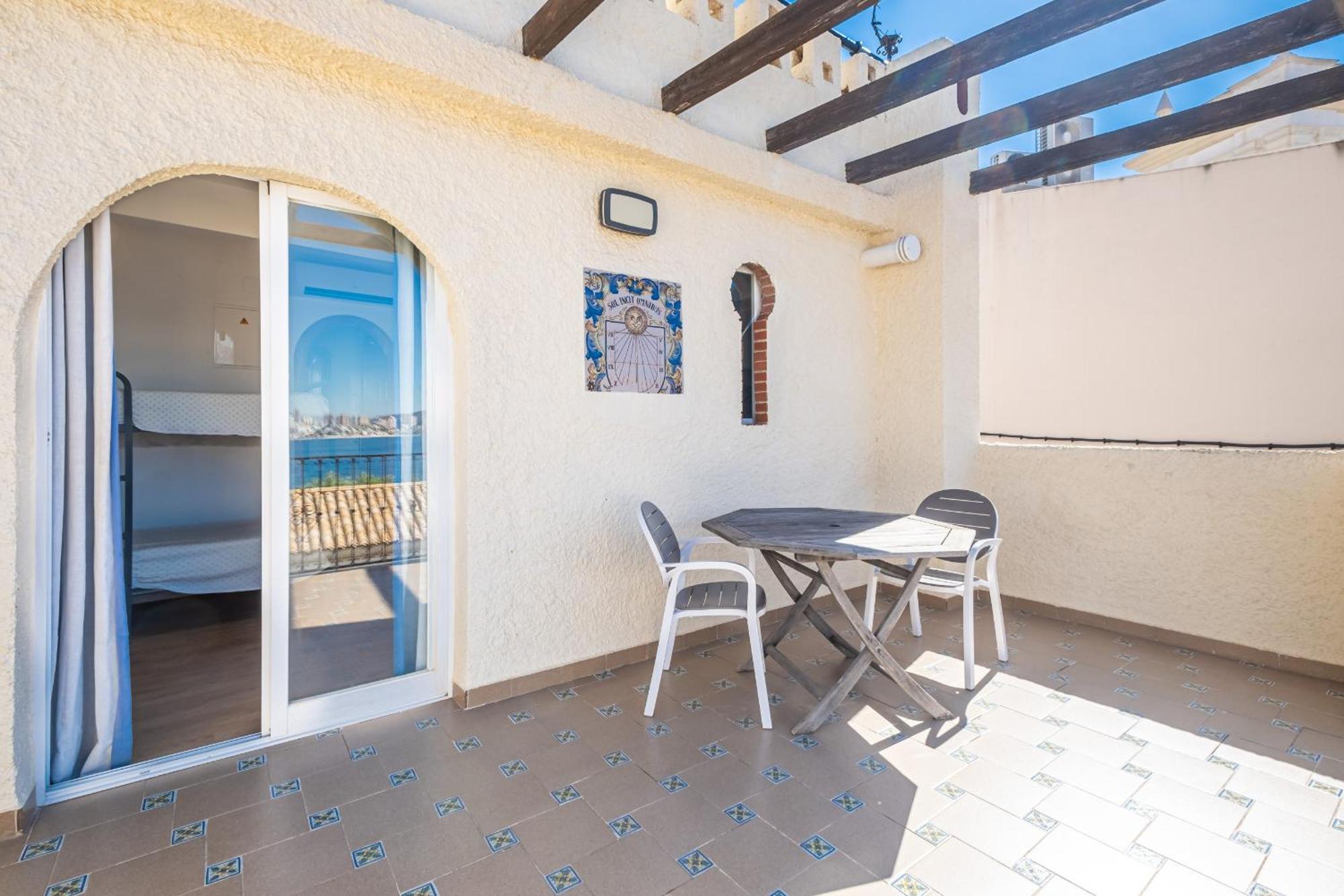 Apartamentos El Castell Benidorm Old-Town Екстериор снимка