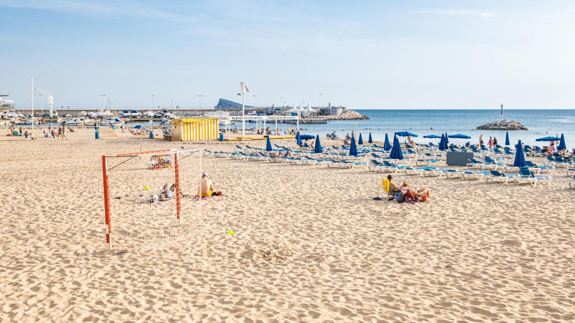 Apartamentos El Castell Benidorm Old-Town Екстериор снимка