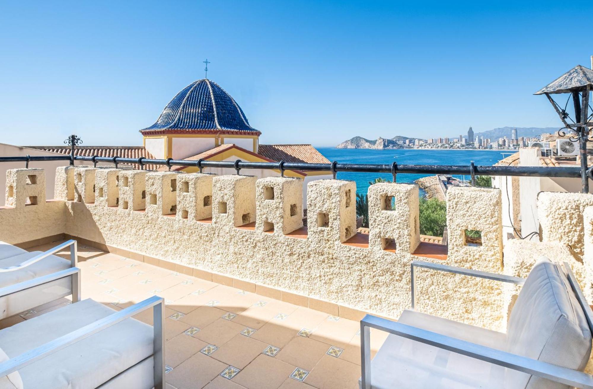 Apartamentos El Castell Benidorm Old-Town Екстериор снимка