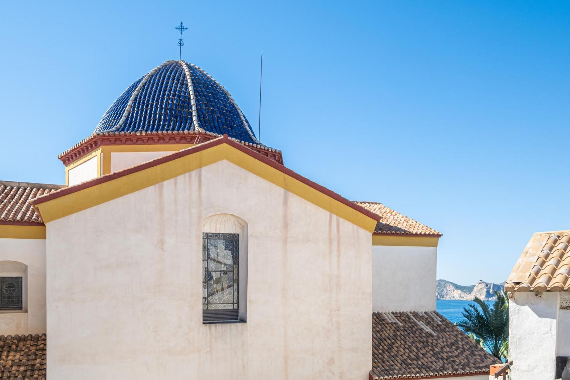 Apartamentos El Castell Benidorm Old-Town Стая снимка